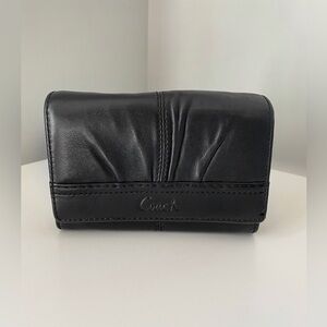 Coach Vintage Soho Pleated Leather Wallet Y2k